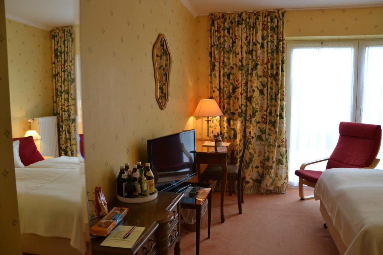 Christian Gartenhotel Nieder-Olm  エクステリア 写真